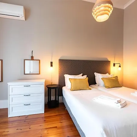 Bica Contemporary Historic 2 Bedroom