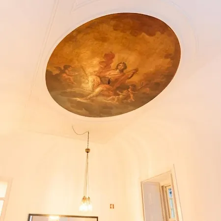 Bica Contemporary Historic 2 Bedroom * Lisboa