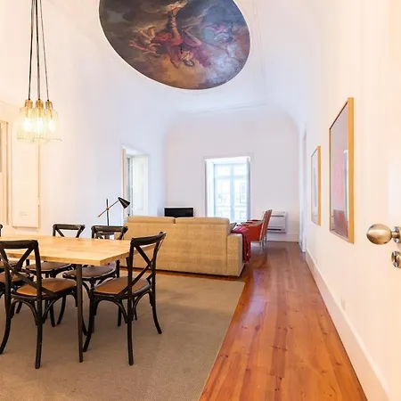 Bica Contemporary Historic 2 Bedroom * Lisboa