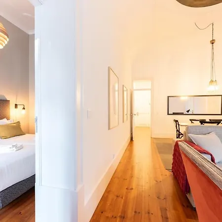 Bica Contemporary Historic 2 Bedroom Апартаменты Лиссабон